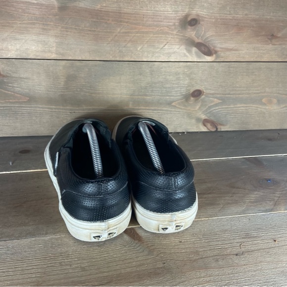 Vans classic slip on mens size 9 shoes black slip on athletic skate sneakers - Picture 5 of 8